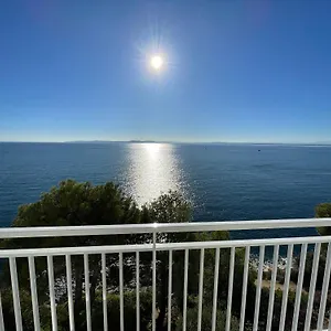 https://overthesea-pueblecito-apartment.catalonia-hotels.com