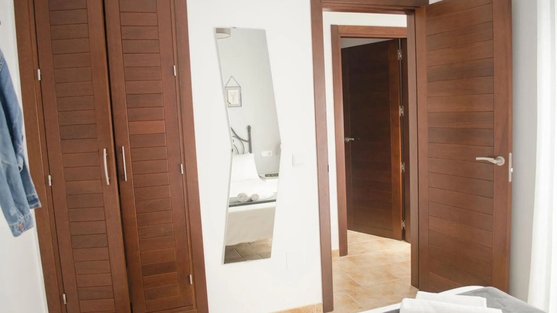 Apartamentos Ruisol - Auto Checkin - By Centrall Alquileres Turisticos 네르하